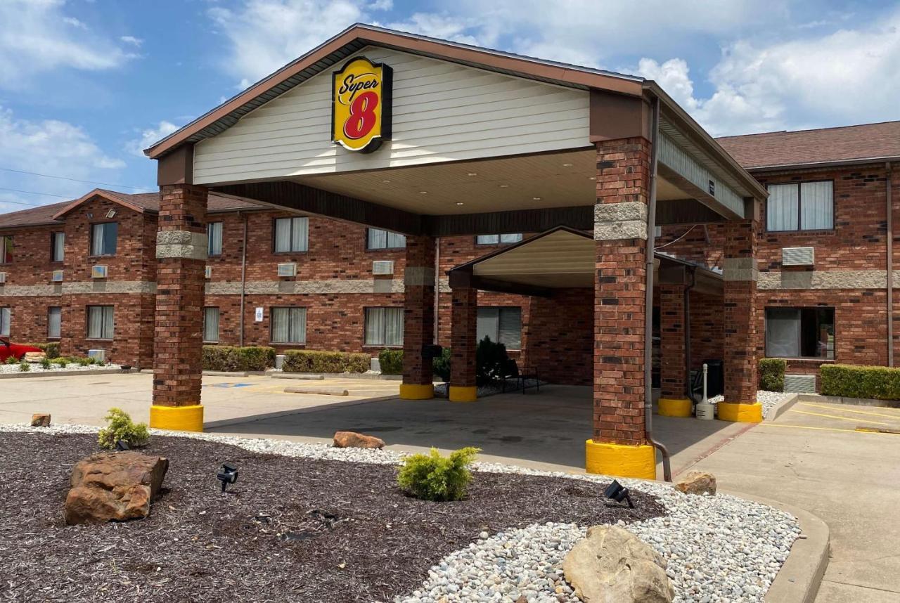 Super 8 By Wyndham Ks Independence